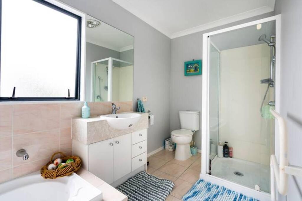 Double Room With Shared Bathroom Auckland Zewnętrze zdjęcie